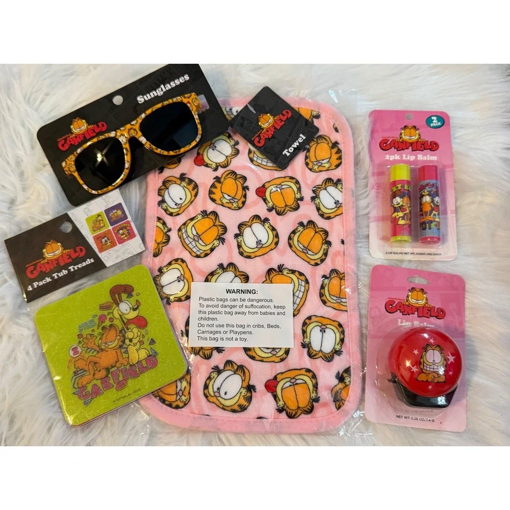 Garfield Nickelodeon Bundle Sunglasses Towel Tub Treads Lip Balm Set New